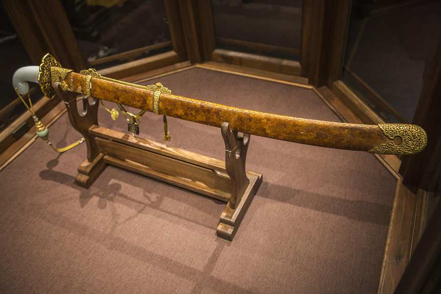 Qing dynasty Chinese imperial sword illustrating the historical context of the legendary Nine Dragon Sword Qing dynasty Chinese imperial sword illustrating the historical context of the legendary Nine Dragon Sword