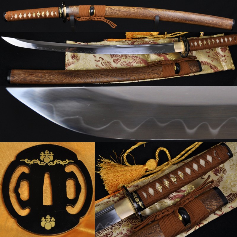 Japanese Samurai Sword Wakizashi Unokubi-Zukuri Full Tang Clay tempered Blade