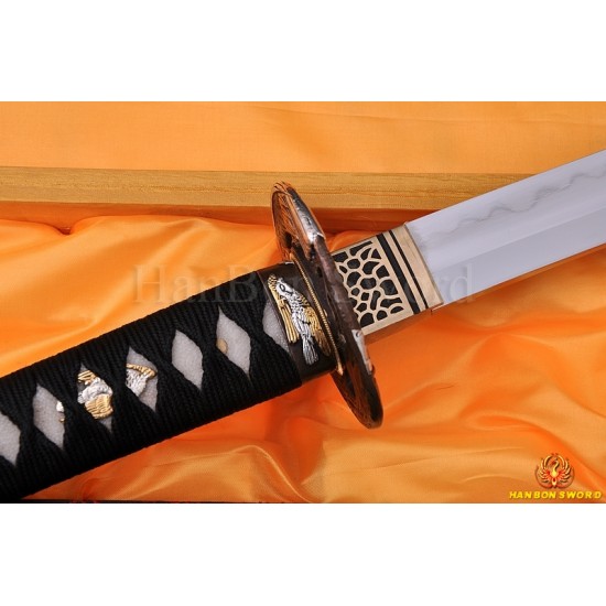 Fully Hand Forged Damascus Steel Clay Tempered Blade Hawk Koshirae KATANA Japanese Samurai Sword