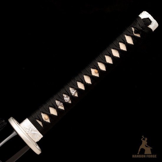 Handmade T10 Steel Katana Sword – Shinogi-Zukuri, Musashi Silver Fittings, Mirror Polish Handmade T10 Steel Katana Sword – Shinogi-Zukuri, Musashi Silver Fittings, Mirror Polish
