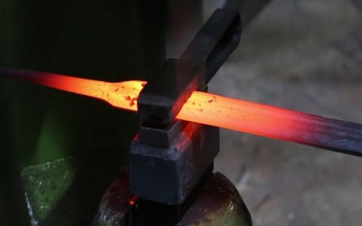 5 Benefits of Carbon Steel Swords